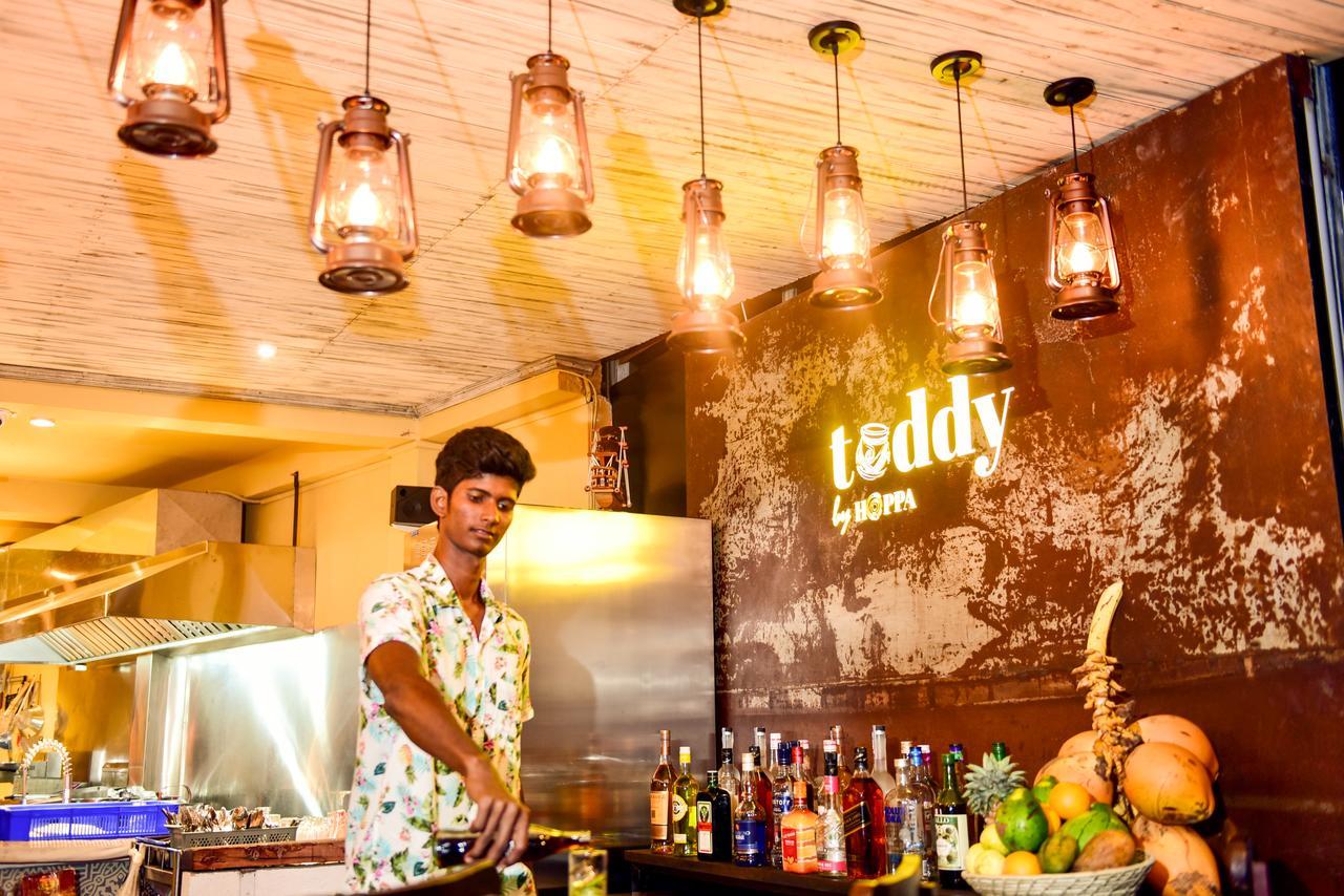 Hotel Toddy By Hoppa à Unawatuna Extérieur photo
