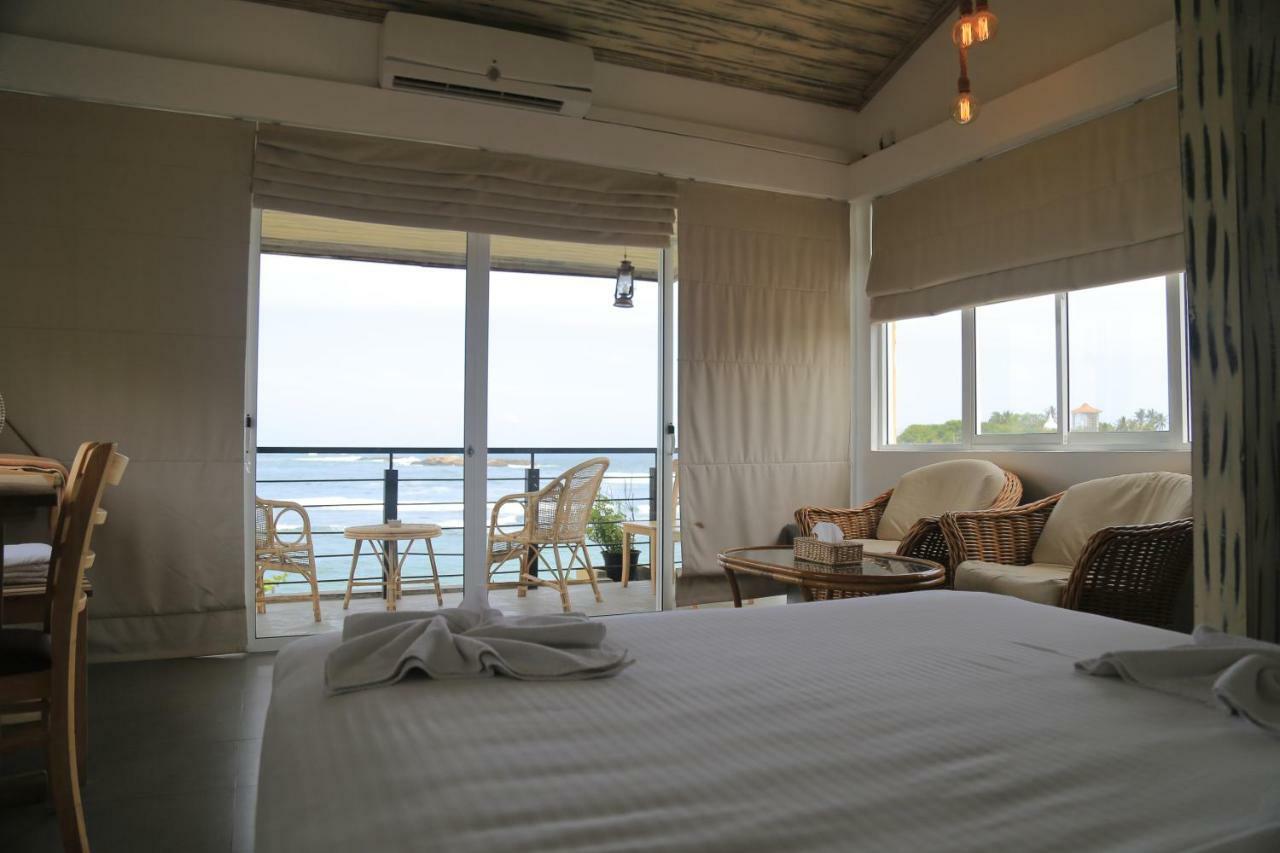 Hotel Toddy By Hoppa à Unawatuna Extérieur photo