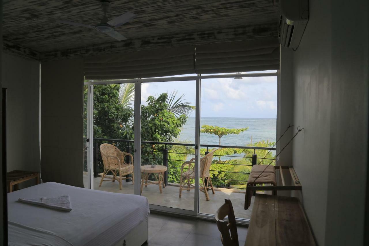 Hotel Toddy By Hoppa à Unawatuna Extérieur photo
